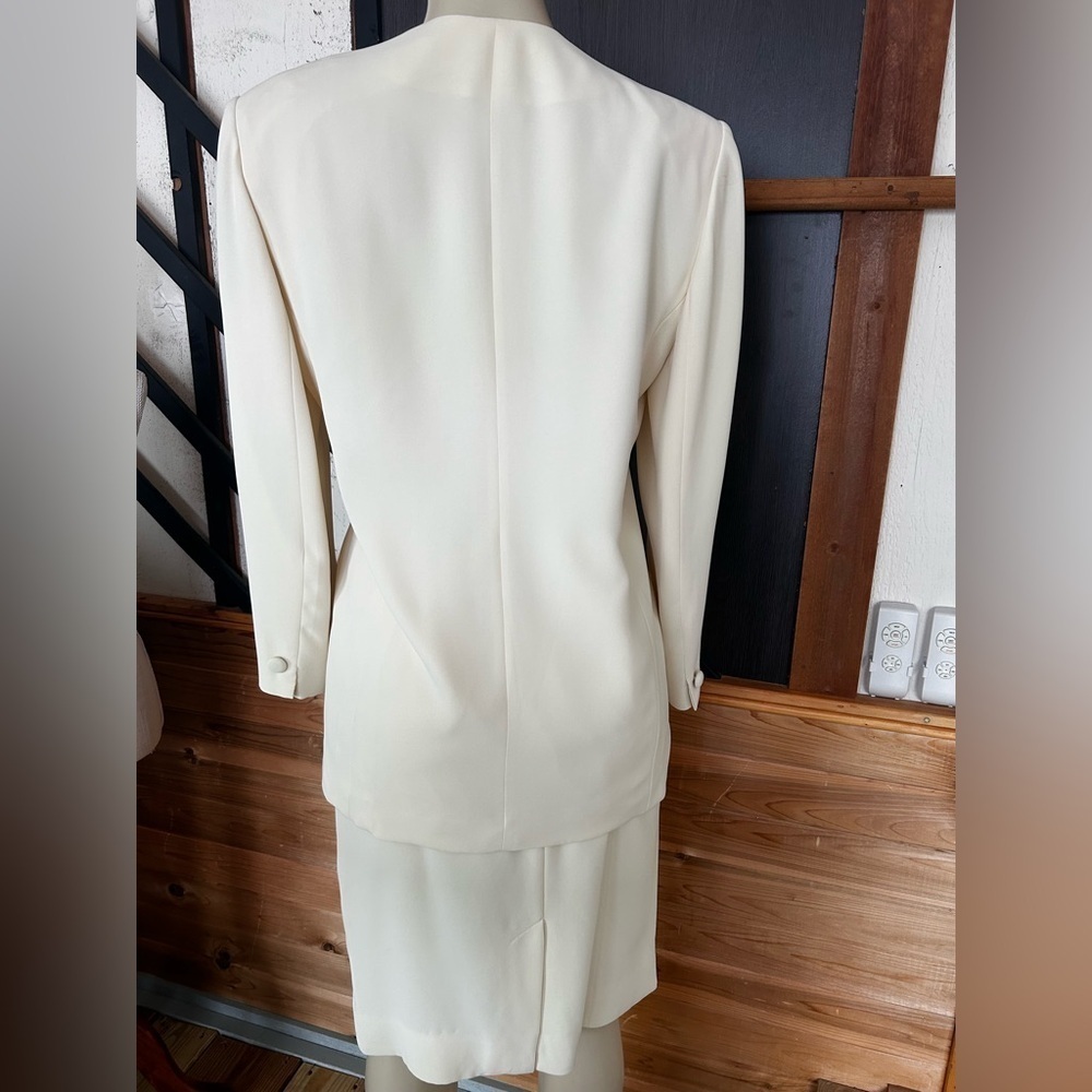 Jones New York petite two piece suit set size 14p preloved color light cream - Picture 6 of 11